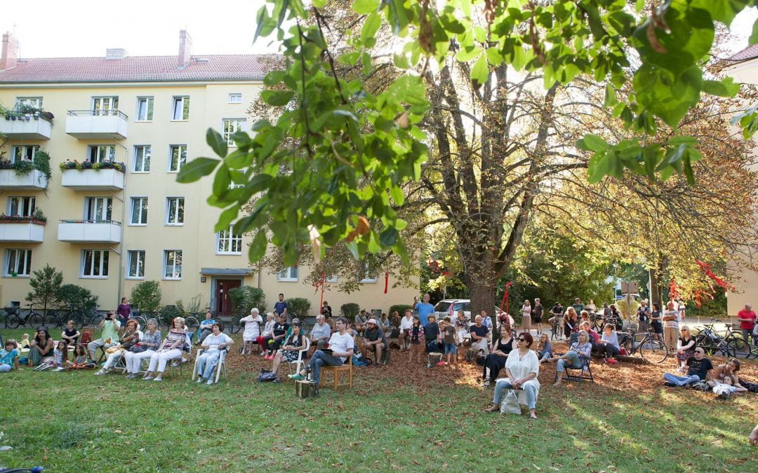 Bündnis fordert: Schluss mit dem Abholzen der grünen Innenhöfe!