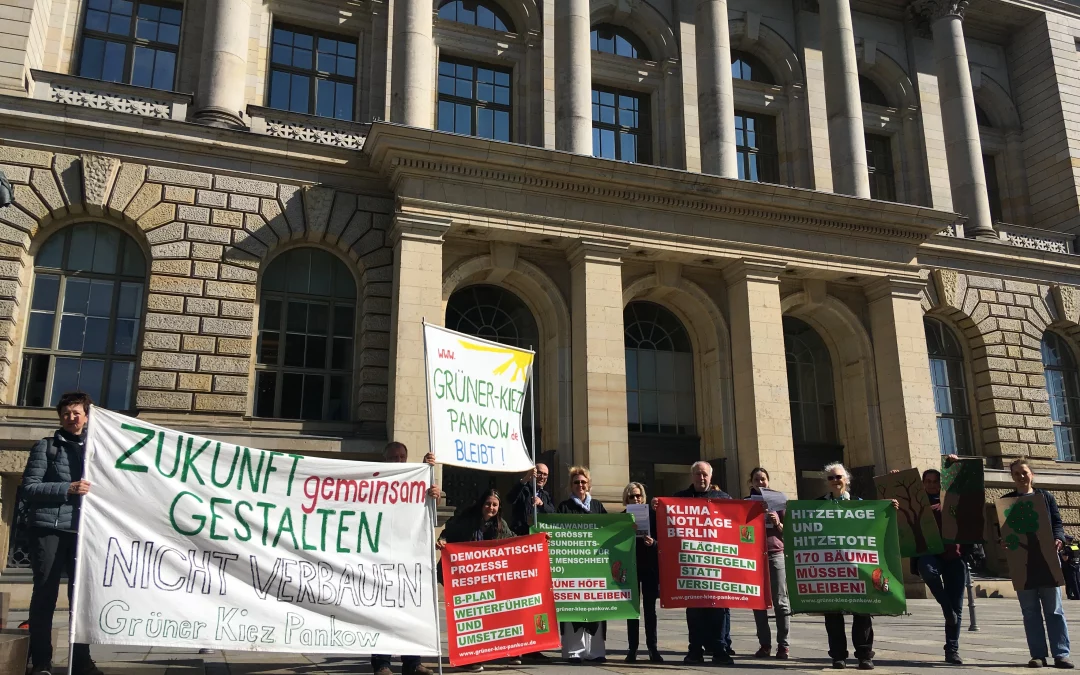 Grüner Kiez Pankow:  Dritte Demo vor dem AGH